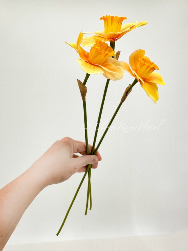 3 Real-Touch Stems Dark Yellow Daffodils Faux Flowers/Wedding/Home Decoration Gifts Decor Floral Silk Flowers, Artificial Spray D-016