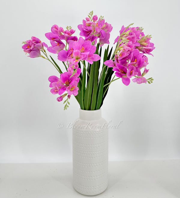 1 Artificial Freesia Real Touch Latex Stem Faux Flowers Floral Centerpiece Wedding Home/Kitchen Hotel Party Decoration DIY Fuchsia