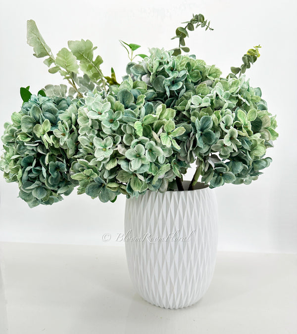 Green Dried-Look Large Head Hydrangea | Realistic Luxury Quality Artificial Flower | Wedding/Home Decoration | Gifts Floral Green H-030