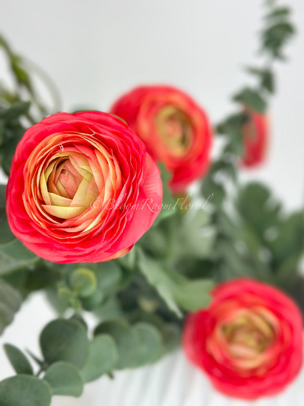 Ombre Pink Ranunculus High-Quality Artificial Flower Stem | Wedding/Home Decoration Gifts | Decor | Floral, Artificial Flower, Craft Supply
