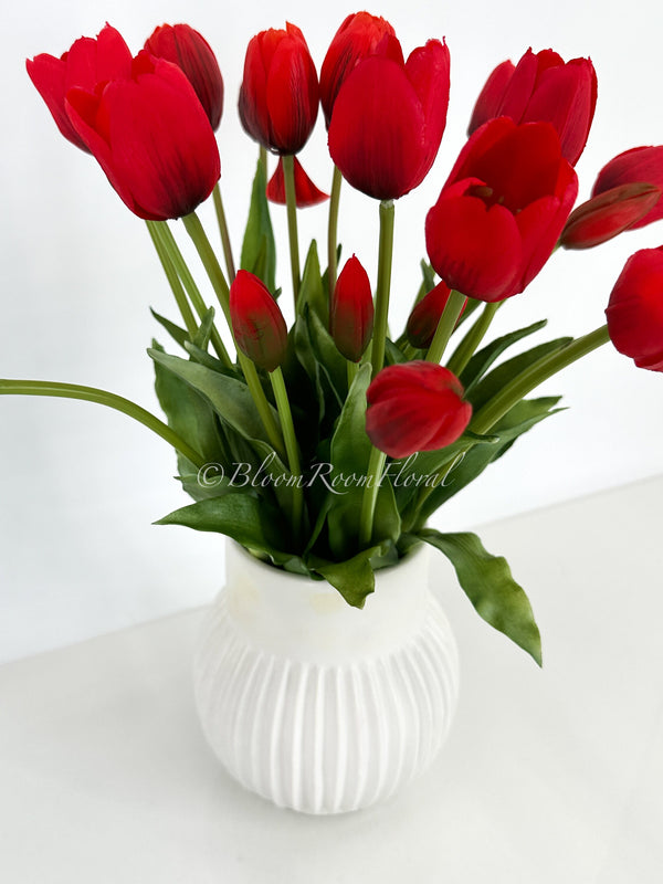 5 Stem Red Real Touch Tulips Artificial Flower, Realistic Luxury Quality Artificial Kitchen/Wedding/Home Gifts Decor Floral Craft Floral DIY