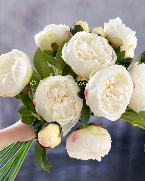Real Touch Peony 1 Stem | Extremely Realistic Luxury Quality Artificial Kitchen/Wedding/Home Decoration | Gifts French Floral Flowers White