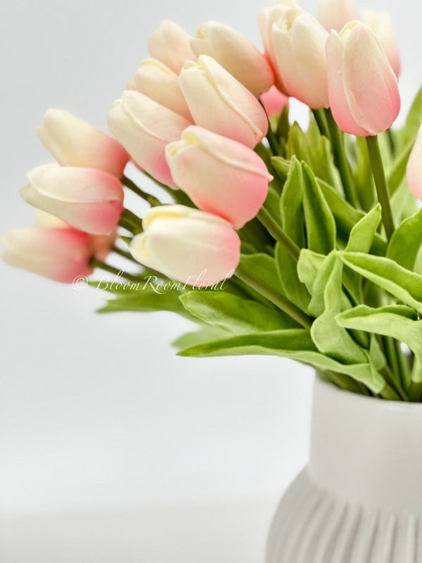 10 Light Pink Real Touch Tulips Artificial Flower, Realistic Luxury Quality Artificial Kitchen/Wedding/Home Gifts Decor Floral Craft Floral