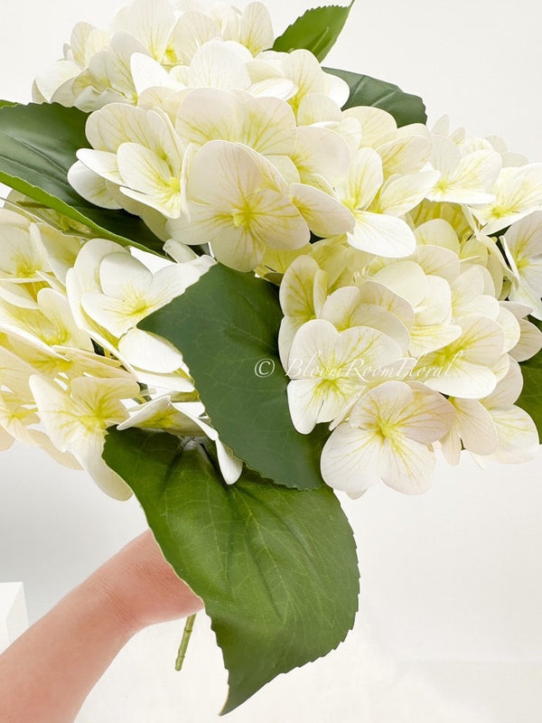 White Real Touch Small Head Hydrangea Realistic Luxury Quality Artificial Flower | Wedding/Home Decoration | Gifts | Decor Floral H-020