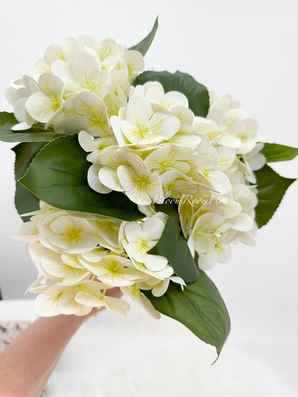 White Real Touch Small Head Hydrangea Realistic Luxury Quality Artificial Flower | Wedding/Home Decoration | Gifts | Decor Floral H-020