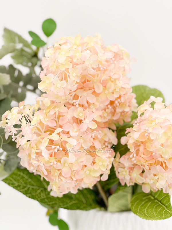 35” Cone Hydrangea Stem Realistic Luxury High Quality Artificial Flower Wedding/Home Decoration Gifts Decor Silk Floral Flowers Peach H-013