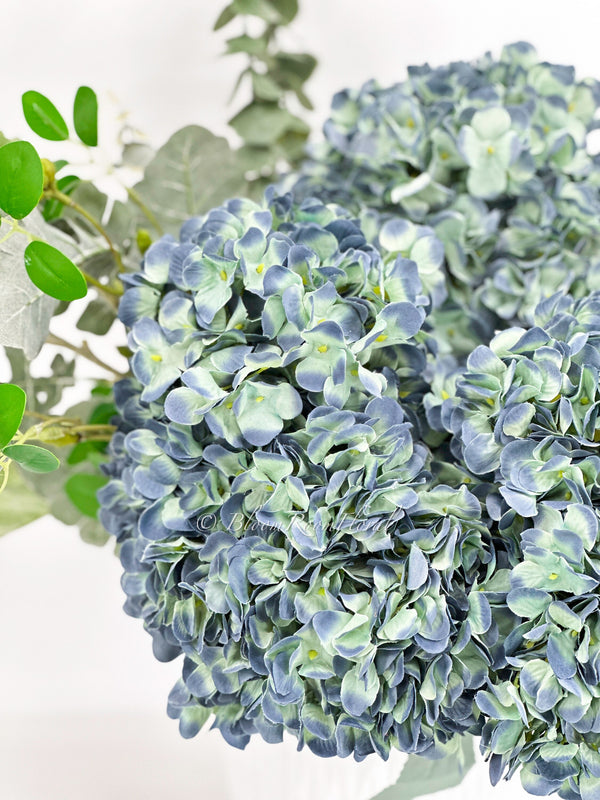 5 stem Blue Large Head Silk Hydrangea Bunch Realistic Luxury Quality Artificial Flower | Wedding/Home Decoration Gifts | Floral Faux H-033