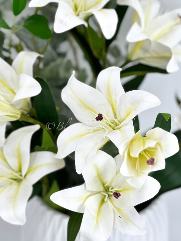 28&quot; Real Touch White 3 Bloom Lily Stems Faux Flowers/Wedding/Home Decoration Gifts Decor Floral Silk Flowers, Artificial Spray L-003
