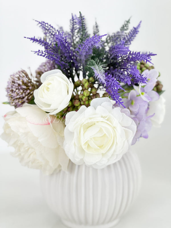 White Ranunculus Purple Hydrangea Green Berry Bouquet Artificial Flower Wedding/Home Decoration | Decor Floral, Centerpiece, Arrangement